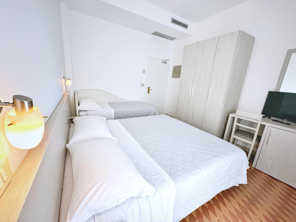 Hotel Aura Living