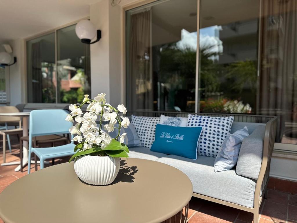 Aura Living 3* Rimini